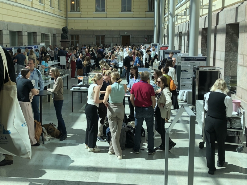 Personer på konferens